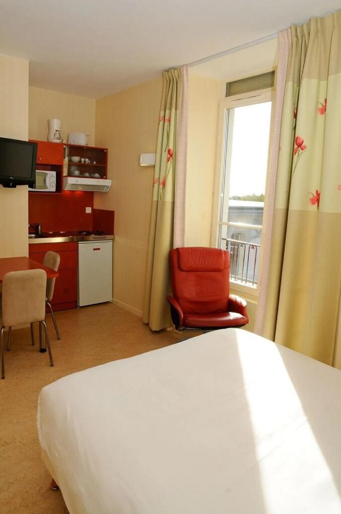 Hotels & Residences - Les Thermes Luxeuil-les-Bains Buitenkant foto